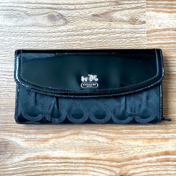 Coach Handbags - Coach Checkbook Wallet